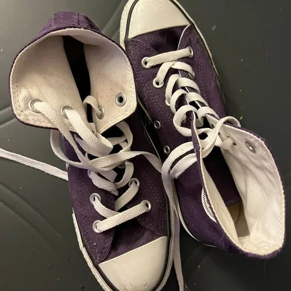 NW Purple Converse hightops women's Sz 9 - Picture 2 of 5